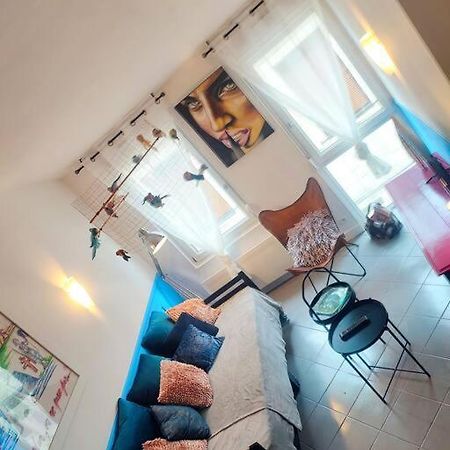 Chez Arty - Gere Par Presta-Zen'Services Apartment Verdun-sur-Meuse Exterior foto
